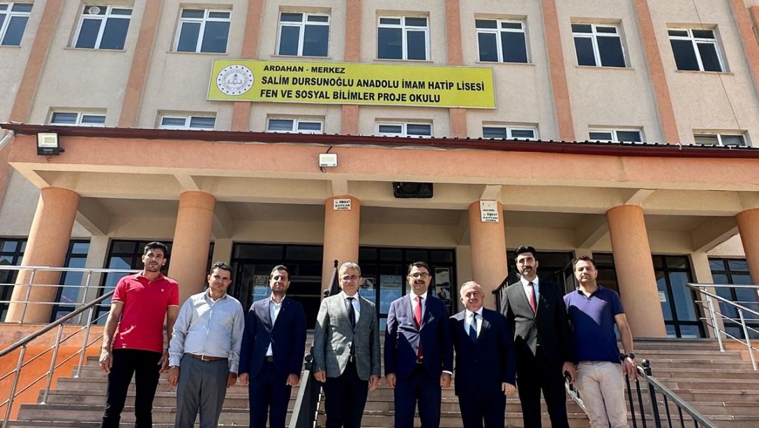 Din Öğretimi Genel Müdürü Sn. Dr. Ahmet İŞLEYEN ve Daire Başkanı Sn. Mehmet DURMAZ'dan Salim Dursunoğlu Anadolu İmam Hatip Lisesi'ne Ziyaret..