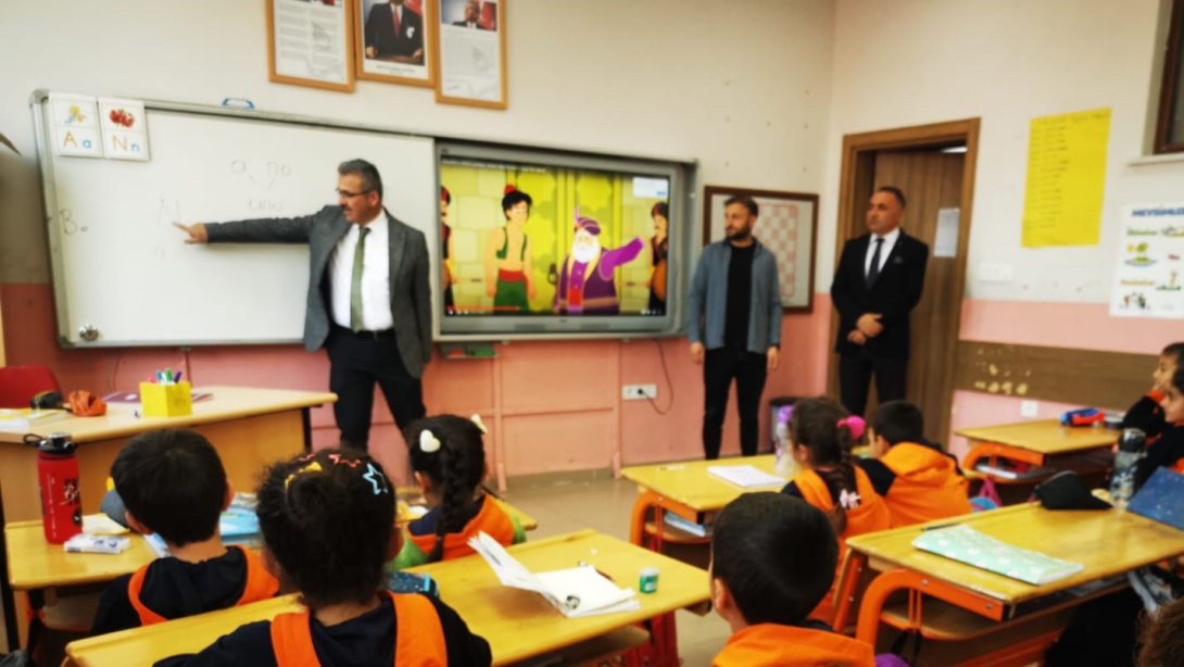 İl Millî Eğitim Müdürümüz Sayın Yusuf Uzantı Halit Paşa İlkokulu'nu Ziyaret Etti.