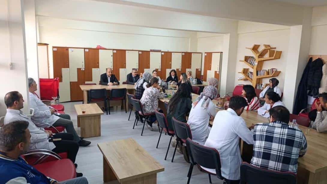 İl Millî Eğitim Müdürümüz Sayın Yusuf UZANTI Okullarımızı Ziyaret Ettiler.